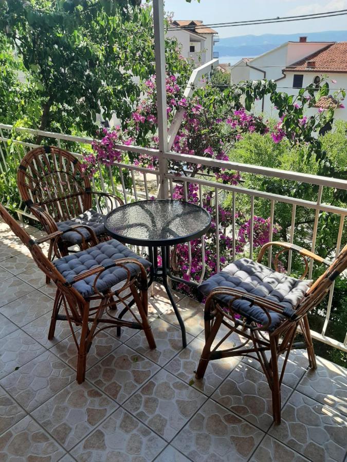 Apartments Tina Omiš Exterior foto