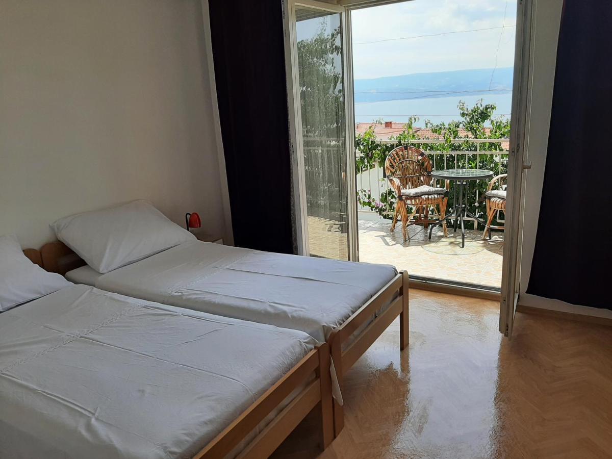 Apartments Tina Omiš Exterior foto